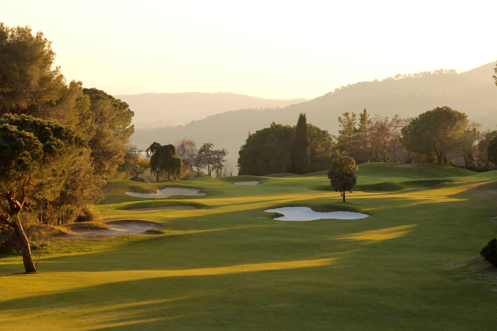 Obert  De Caldes 9 Forats